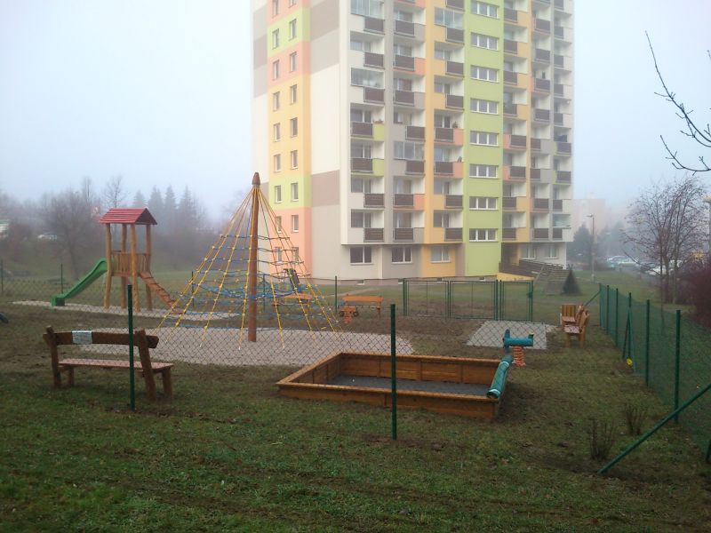 dětské hřiště Brodská