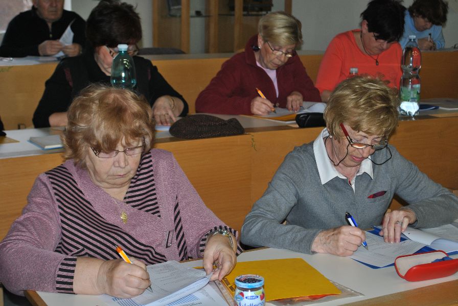 Příbramská Akademie třetího věku zahájila literární kurz pro seniory - DSC_0017