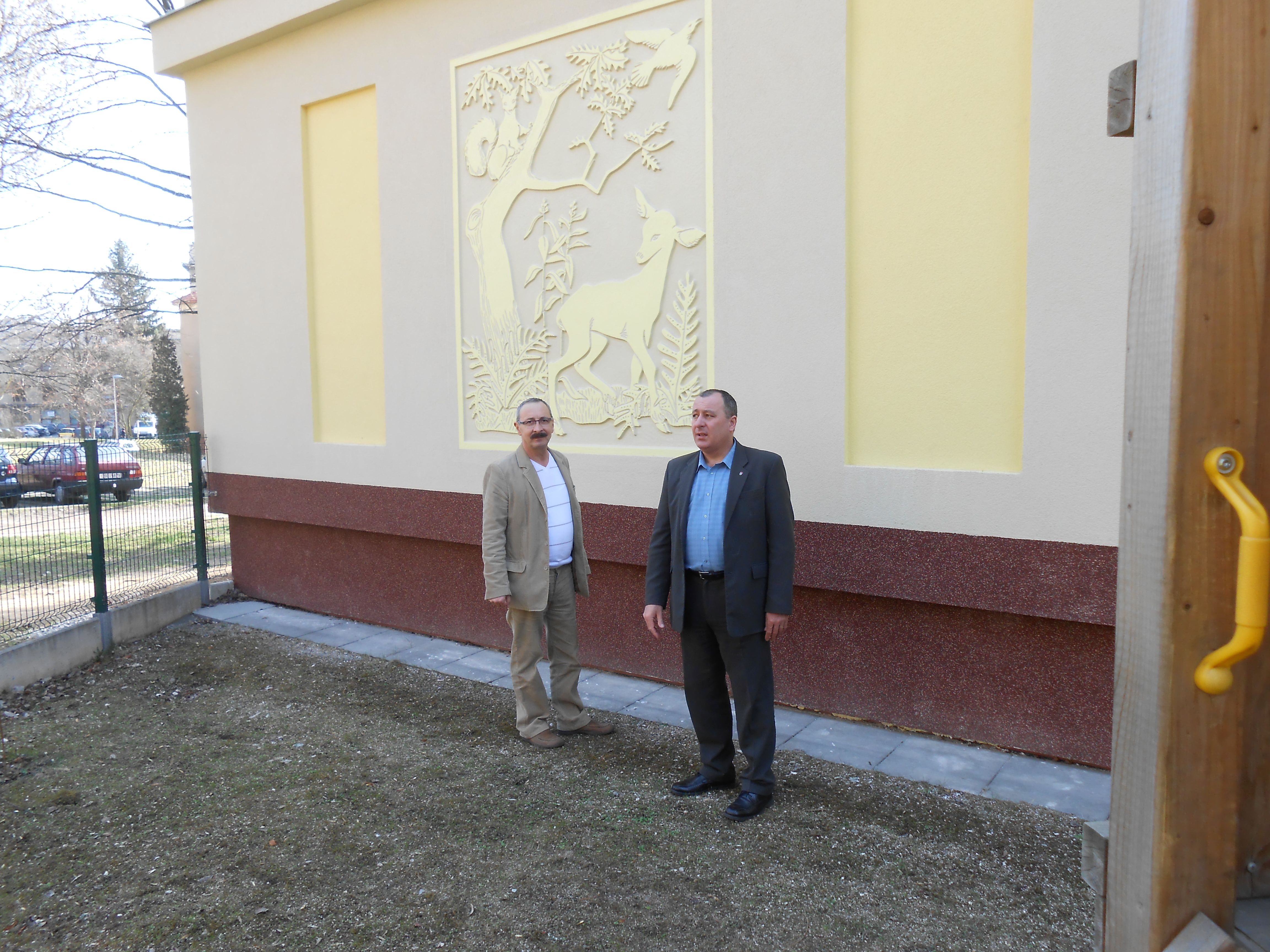 Místostarosta MUDr. Ivan Šedivý a radní Ing. Juraj Molnár si prohlédli mateřské školy. - m_scaron__2