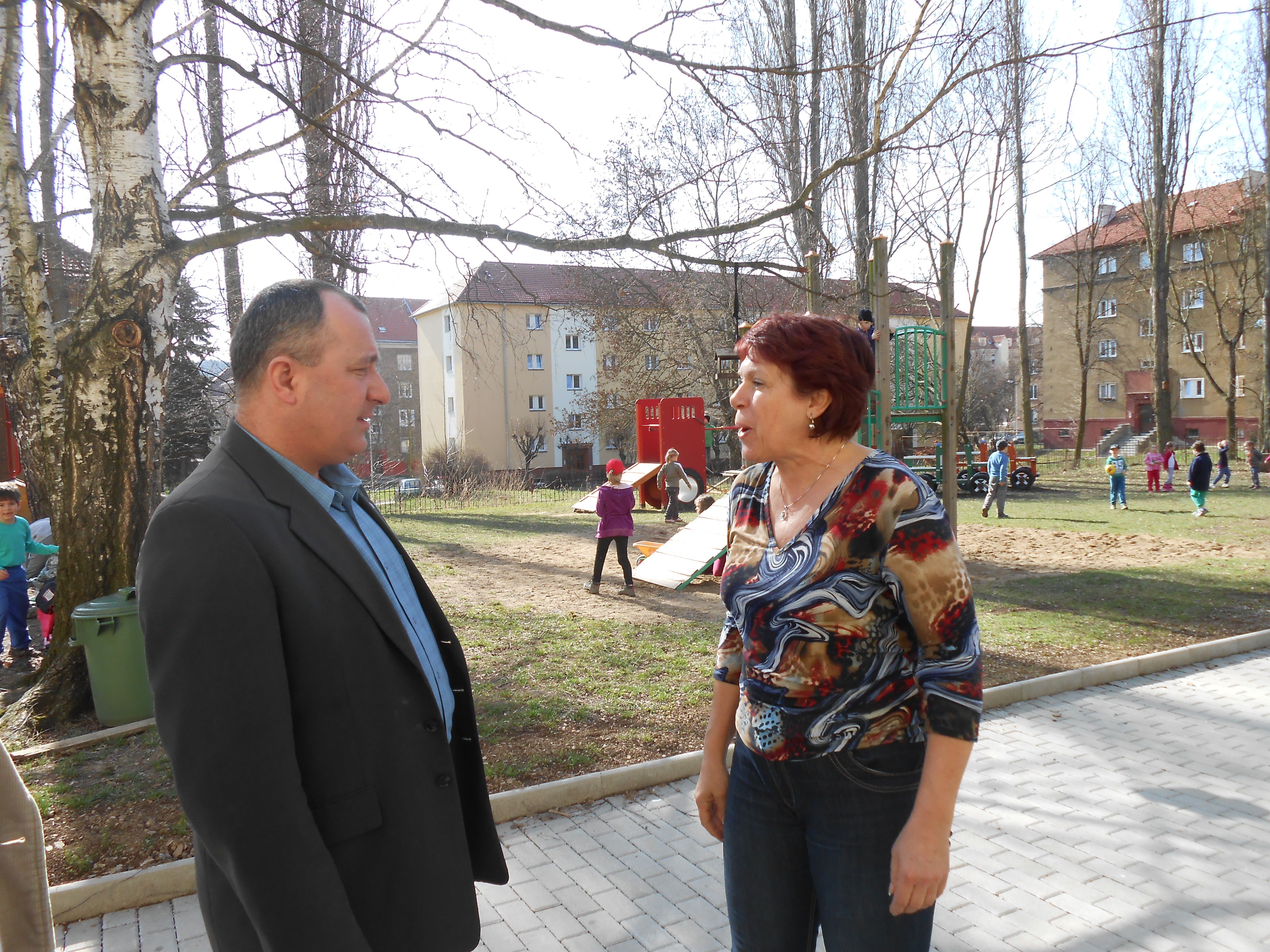 Místostarosta MUDr. Ivan Šedivý a radní Ing. Juraj Molnár si prohlédli mateřské školy. - m_scaron__5