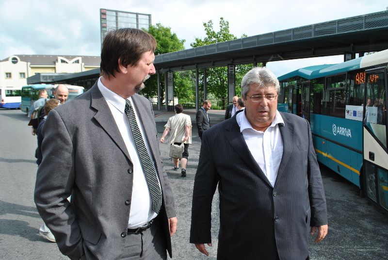 MODERNÍ AUTOBUSY ARRIVA PRAHA JEZDÍ NA PŘÍBRAMSKU - DSC_0082