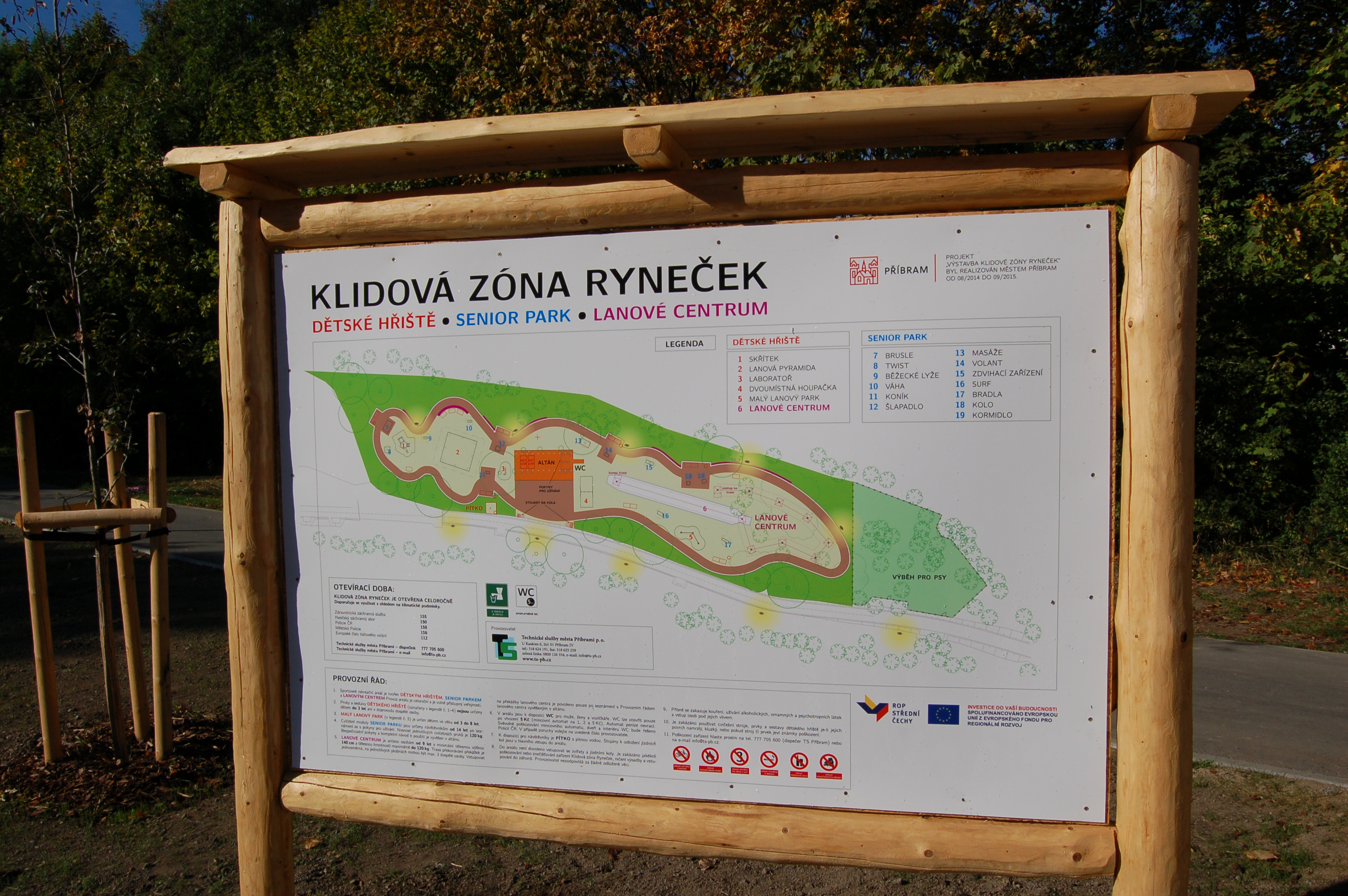 Slavnostní ukončení realizace projektu Klidová zóna Ryneček - Rynecek%2002