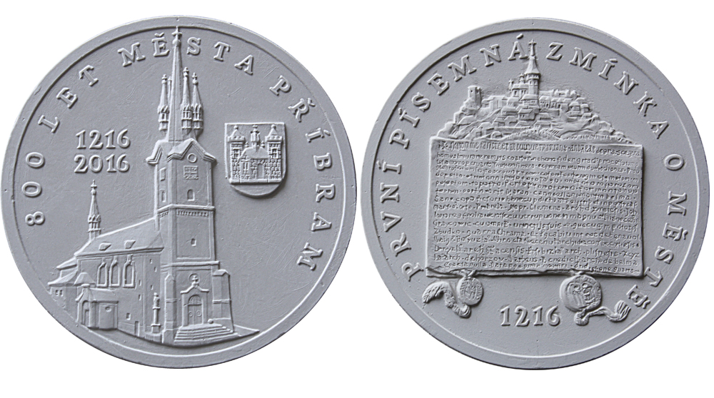 Příbram vydává stříbrné pamětní medaile k 800. výročí města - medaile-sadrovy-model