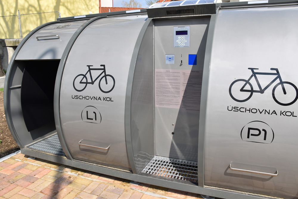 V Příbrami začaly fungovat cykloboxy, cyklisté je využijí zdarma - 02
