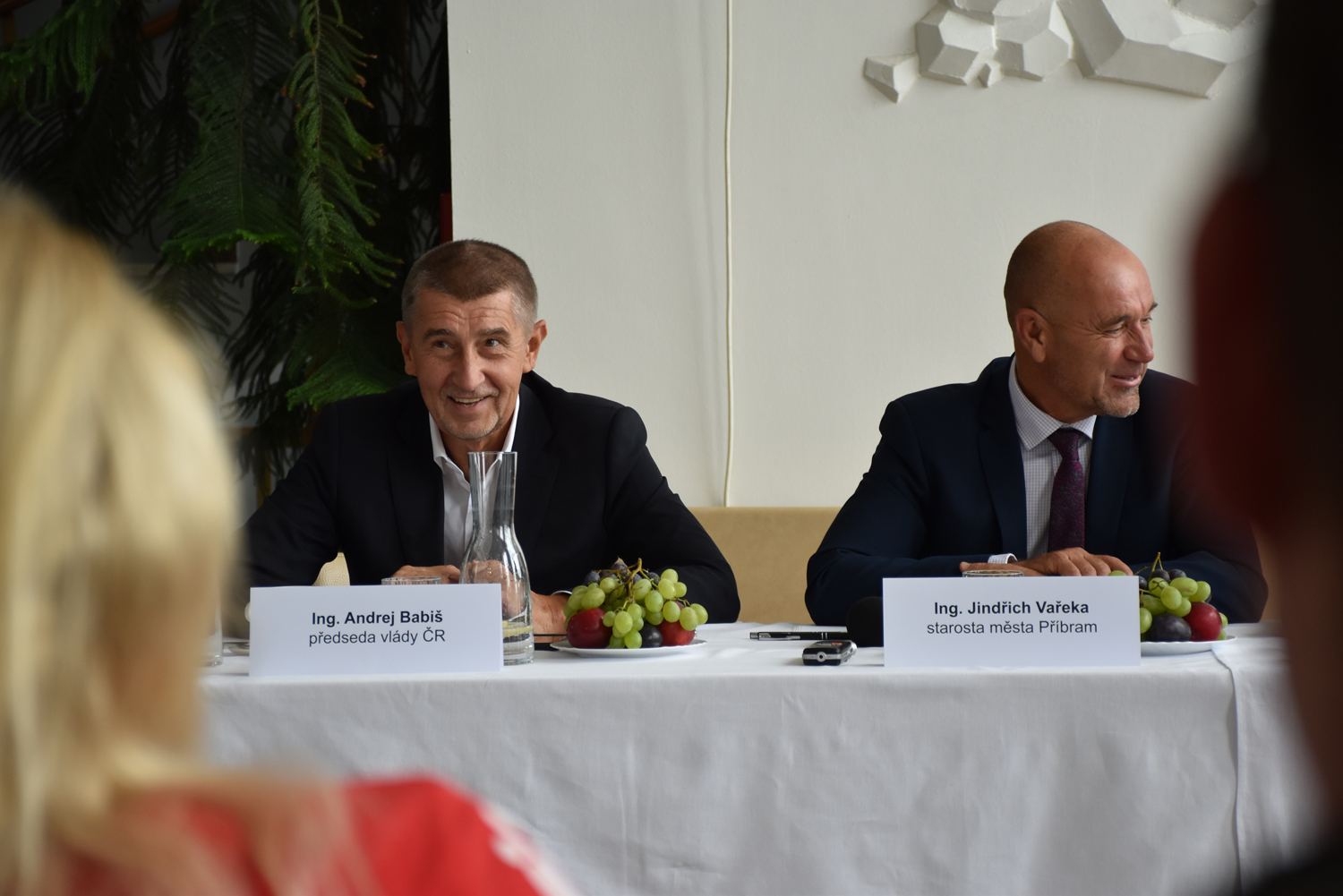 Předseda vlády a ministr kultury v pátek navštívili kulturní dům - 07