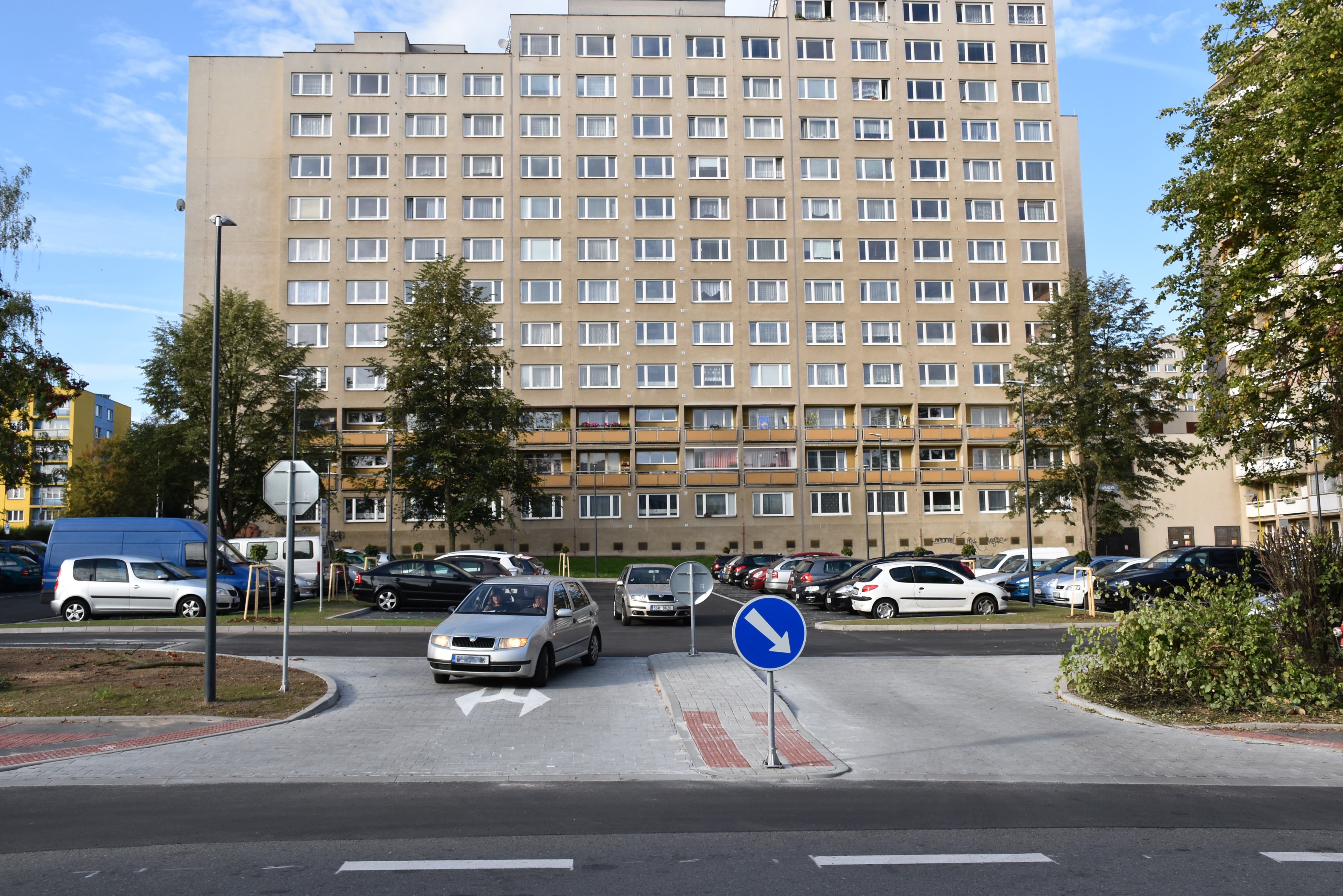 Nové parkoviště v Čechovské ulici - 03