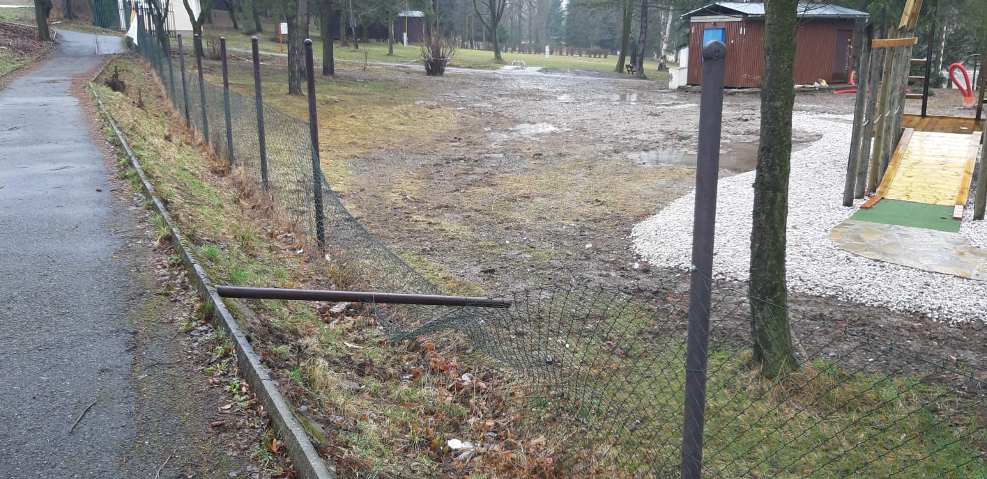 Vandalismus nabírá velkých rozměrů - IMG-20190316-WA0003