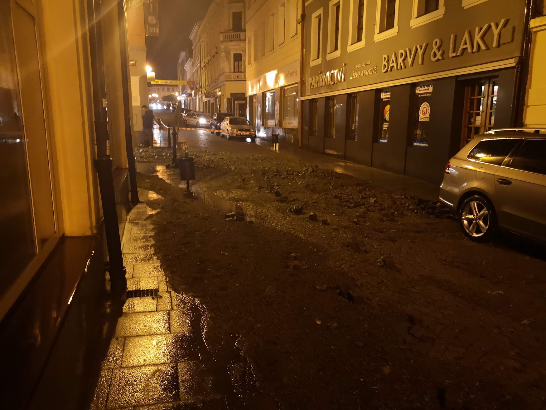 Škody po bouřce se sčítají - IMG_20190606_225905