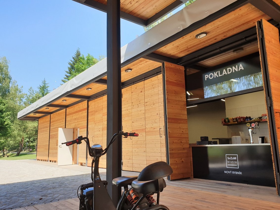 SeZaM bistro na Nováku je ode dneška v provozu - AKTUALIZOVÁNO - bistro