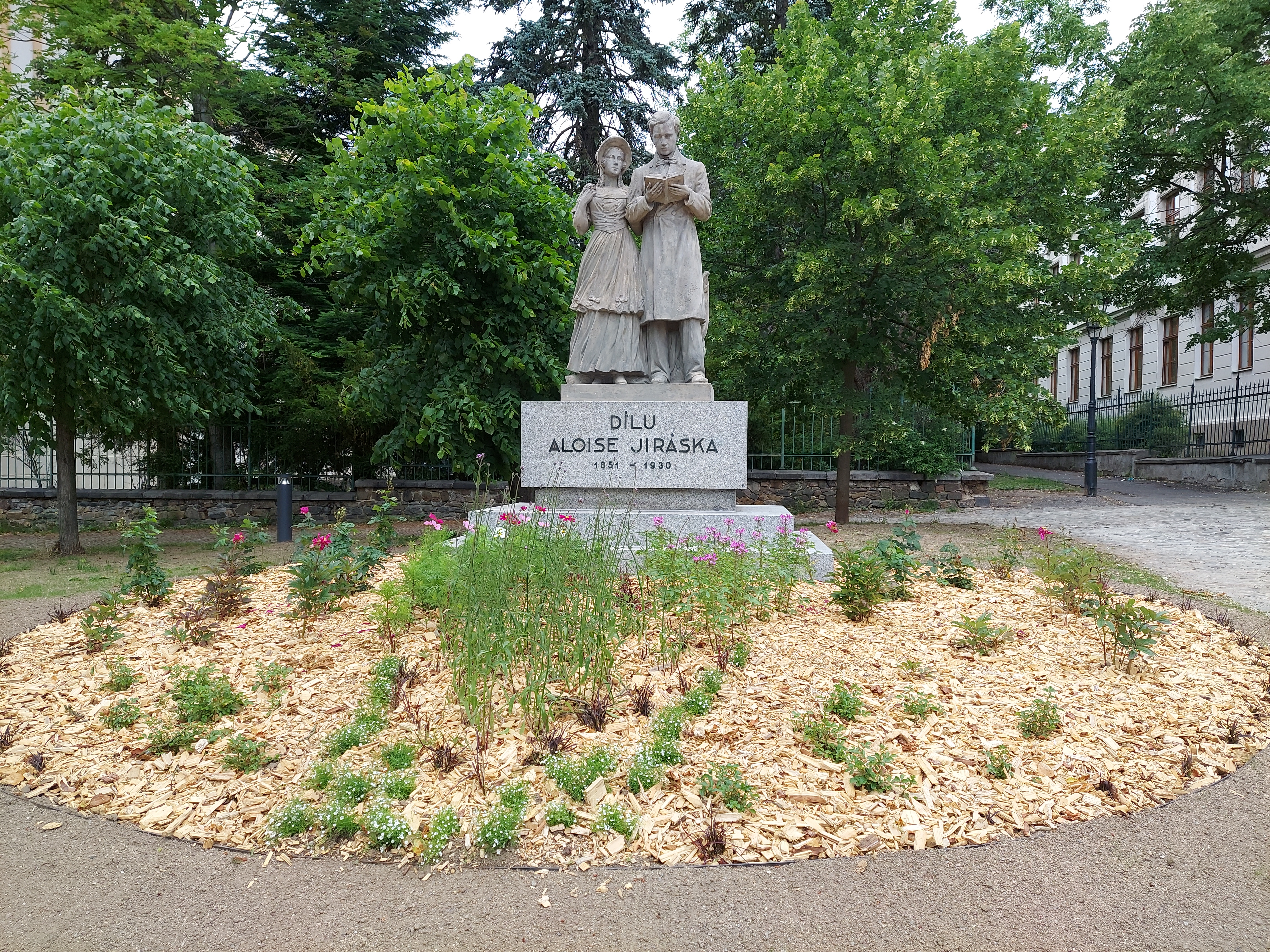 Jiráskovy sady